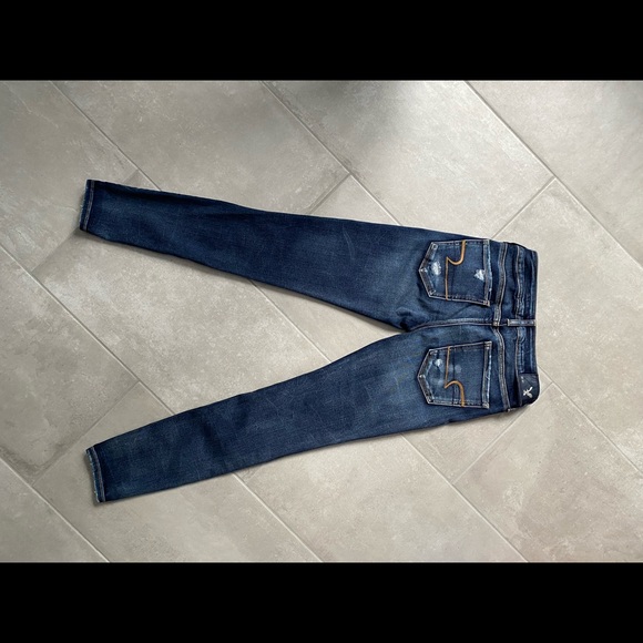 Jeans - Picture 3 of 4